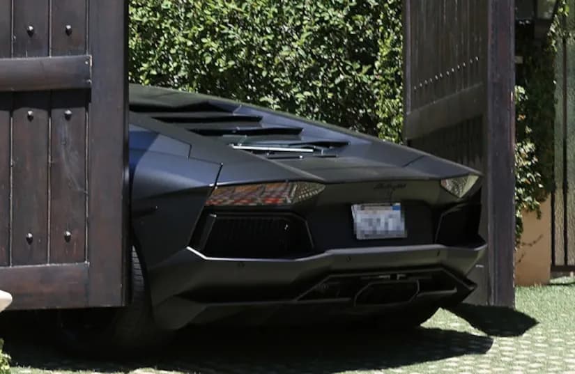 Kim Kardashian i jej luksusowy Lamborghini Aventador dla Kanye Westa