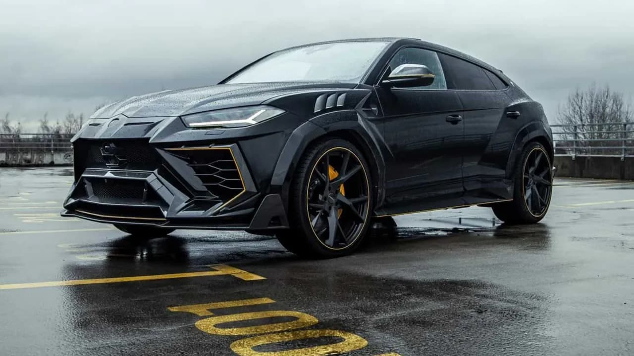 Lamborghini Urus ile koni: moc silnika i różnice między wersjami