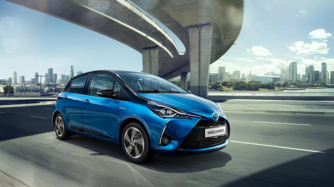 Ile pali Toyota Yaris Hybrid? Zaskakujące dane o spalaniu w mieście