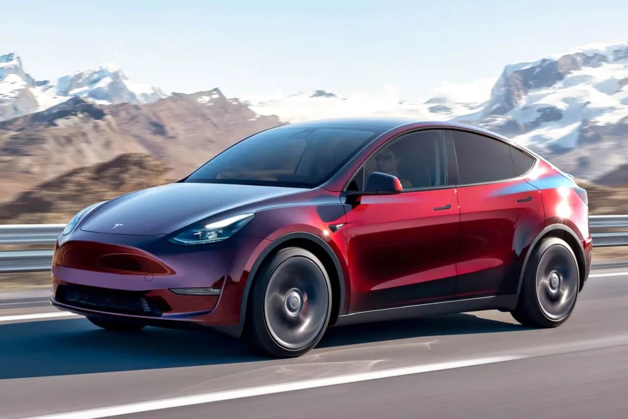 Ile kosztuje Tesla Model Y? Ceny, wersje i dostępność w Polsce