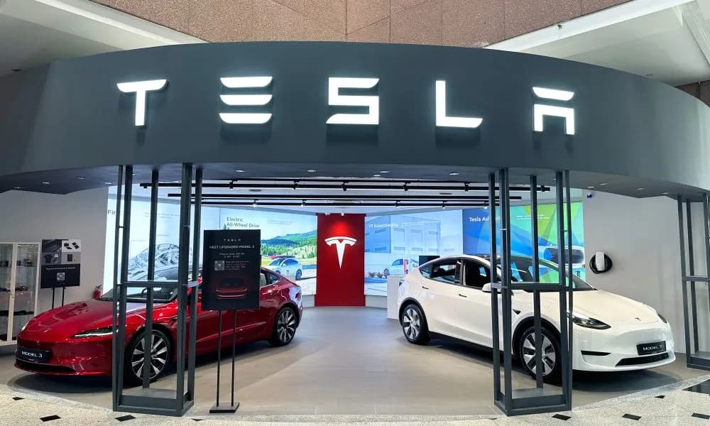 Co to jest Tesla? Poznaj historię i innowacyjne osiągnięcia firmy