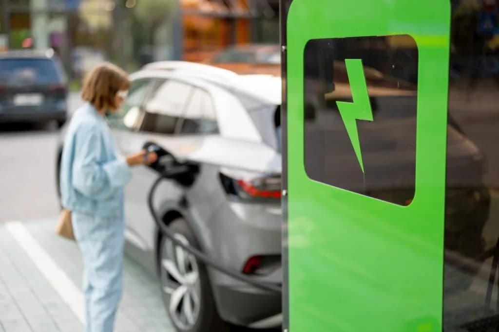 Czy samochody elektryczne są ekologiczne? Prawda o ich wpływie na środowisko